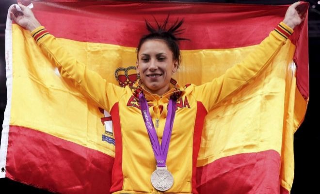 HOY EN RADIO MARCA NAVARRA: BRIGITTE YAG&Uuml;E